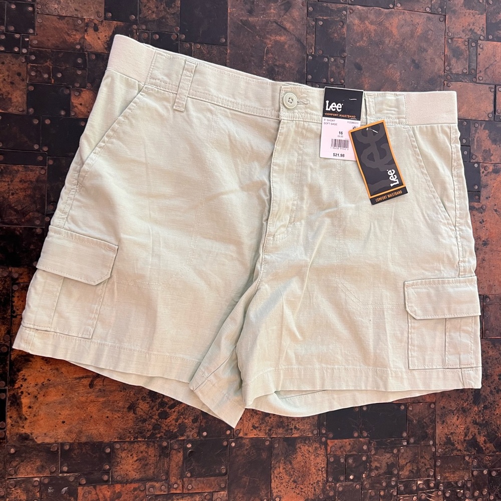 Lee Sage Green Cargo Shorts